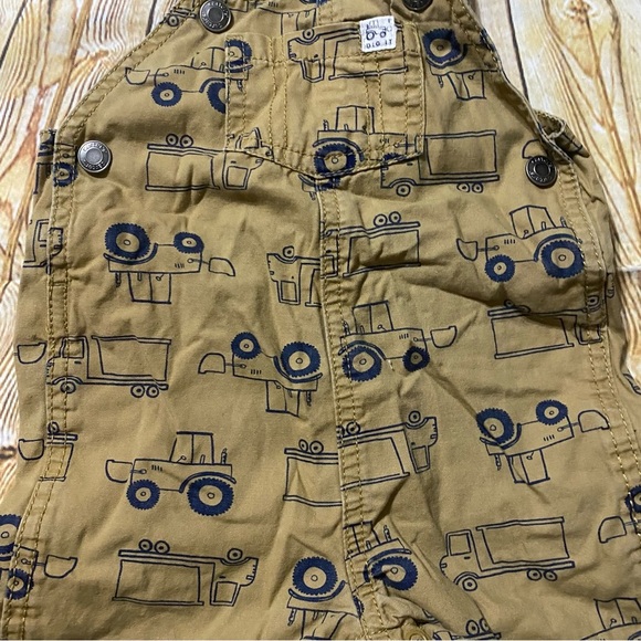 Carters Tan Dump Truck Shortalls Overalls - Picture 2 of 4